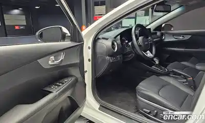 Kia K3 2023 1.6 гидро в Москве № 1758114, миниатюра 10