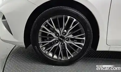 Kia K3 2024 1.6 гидро в Москве № 1758325, миниатюра 5