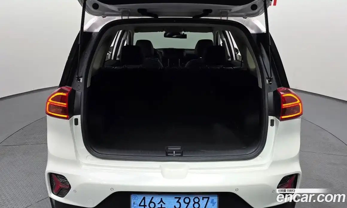 Kia Niro 2022 0.2 гидро в Москве № 1758507, фото 20