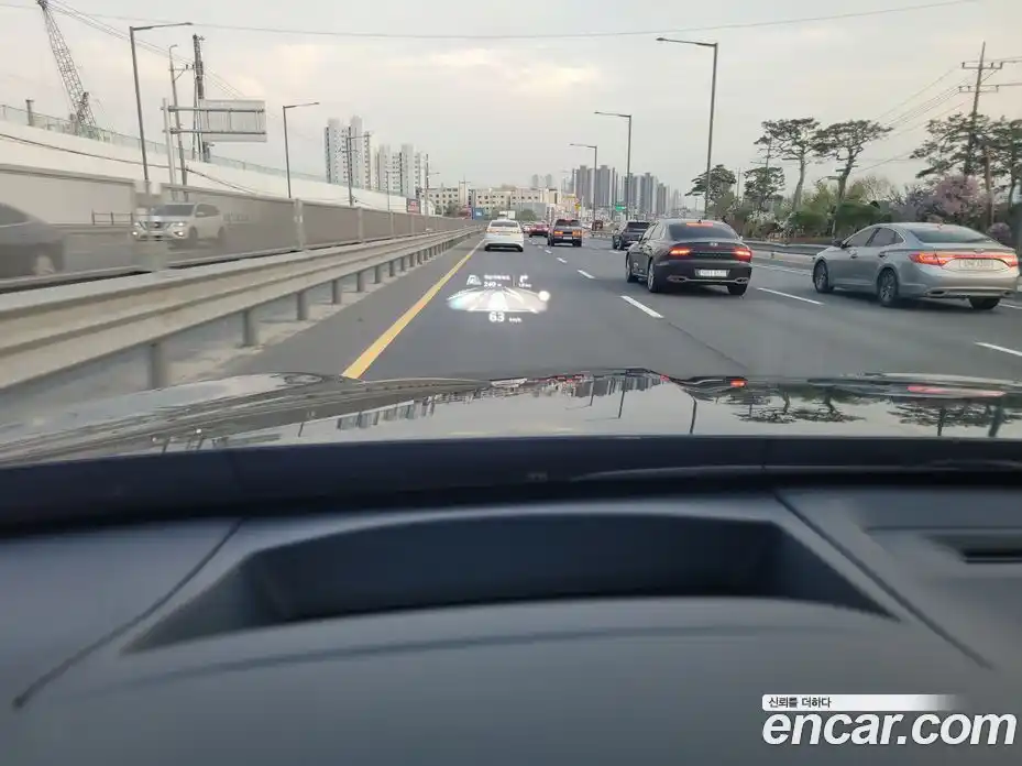 Genesis GV70 2022 0.1 гидро в Москве № 1758788, фото 18