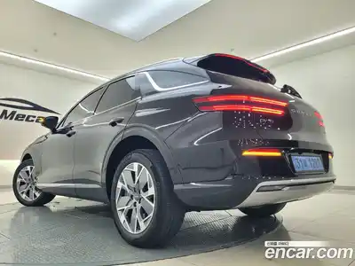 Genesis GV70 2022 0.1 гидро в Москве № 1758788, миниатюра 2
