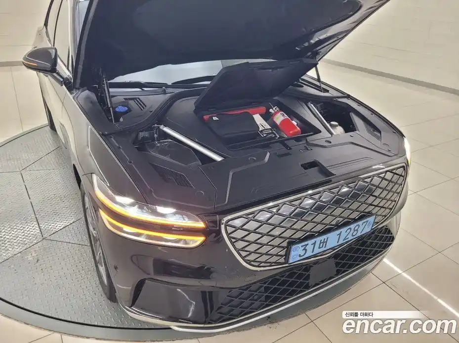 Genesis GV70 2022 0.1 гидро в Москве № 1758788, фото 6