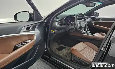 Genesis G70 2019 2.0 гидро в Москве № 1758789, миниатюра 10