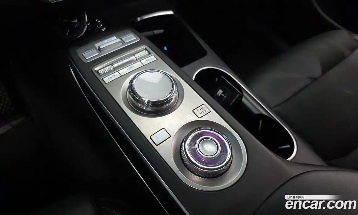 Genesis GV70 2021 2.5 гидро в Москве № 1758819, фото 9