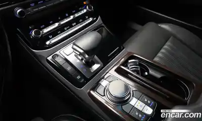 Genesis EQ900 2018 3.8 гидро в Москве № 1758838, миниатюра 9