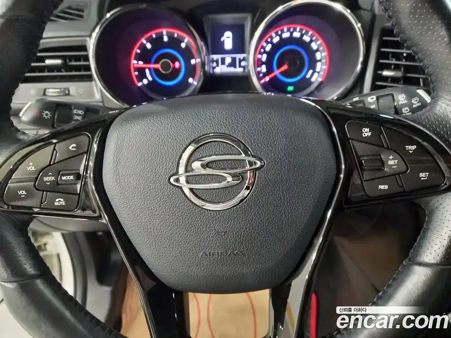 SsangYong TIBOLI 2017 1.6 гидро в Москве № 1759593, фото 14