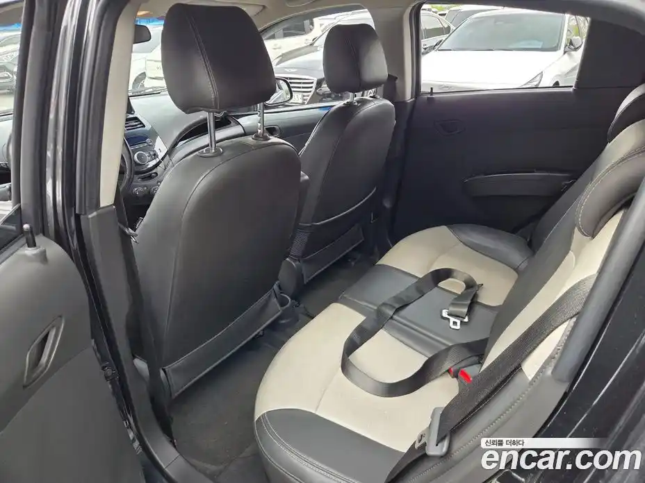 Chevrolet Spark 2011 1.0 гидро в Москве № 1759961, фото 6