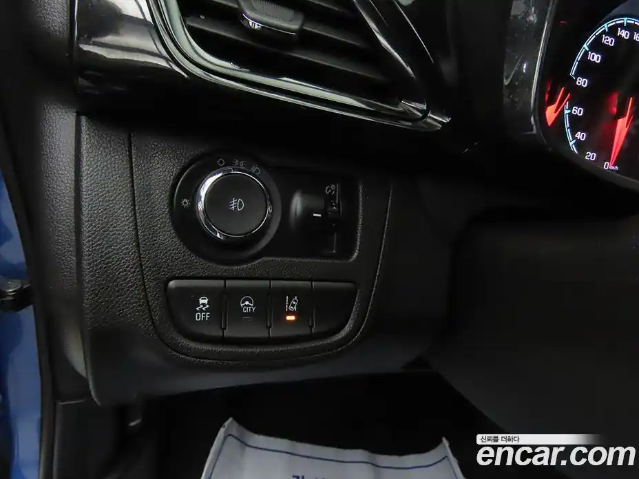 Chevrolet Spark 2016 1.0 гидро в Москве, фото 15