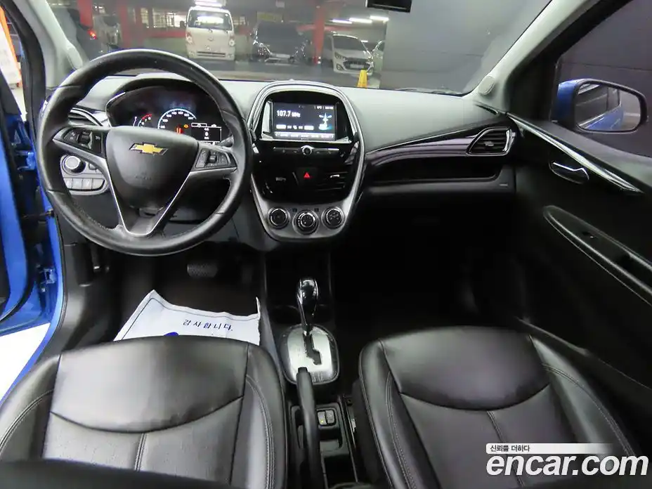 Chevrolet Spark 2016 1.0 гидро в Москве, фото 6
