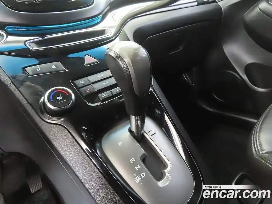 Chevrolet Orlando 2011 1.6 гидро в Москве № 1760877, фото 11