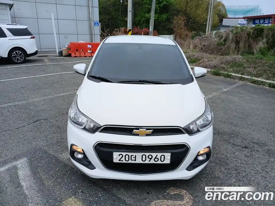 Chevrolet Spark 2015 1.0 гидро в Москве № 1760888, фото 3