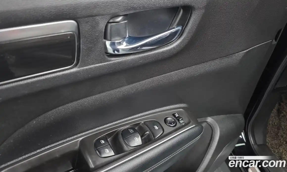 Renault QM6 2017 2.0 гидро в Москве № 1761223, фото 14