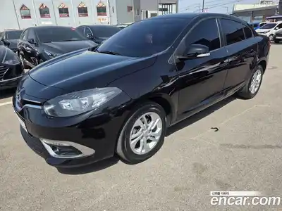 Renault SM3 2018 1.6 гидро в Москве № 1761791, миниатюра 2