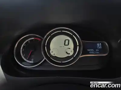 Renault SM3 2018 1.6 гидро в Москве № 1761791, миниатюра 5
