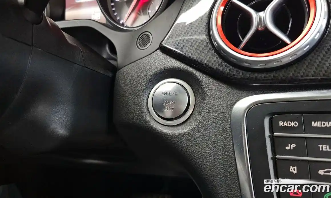 Mercedes-Benz GLA-Class 2017 2.1 гидро в Москве № 1762629, фото 17