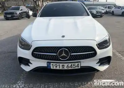 Mercedes-Benz E-Class, 2023