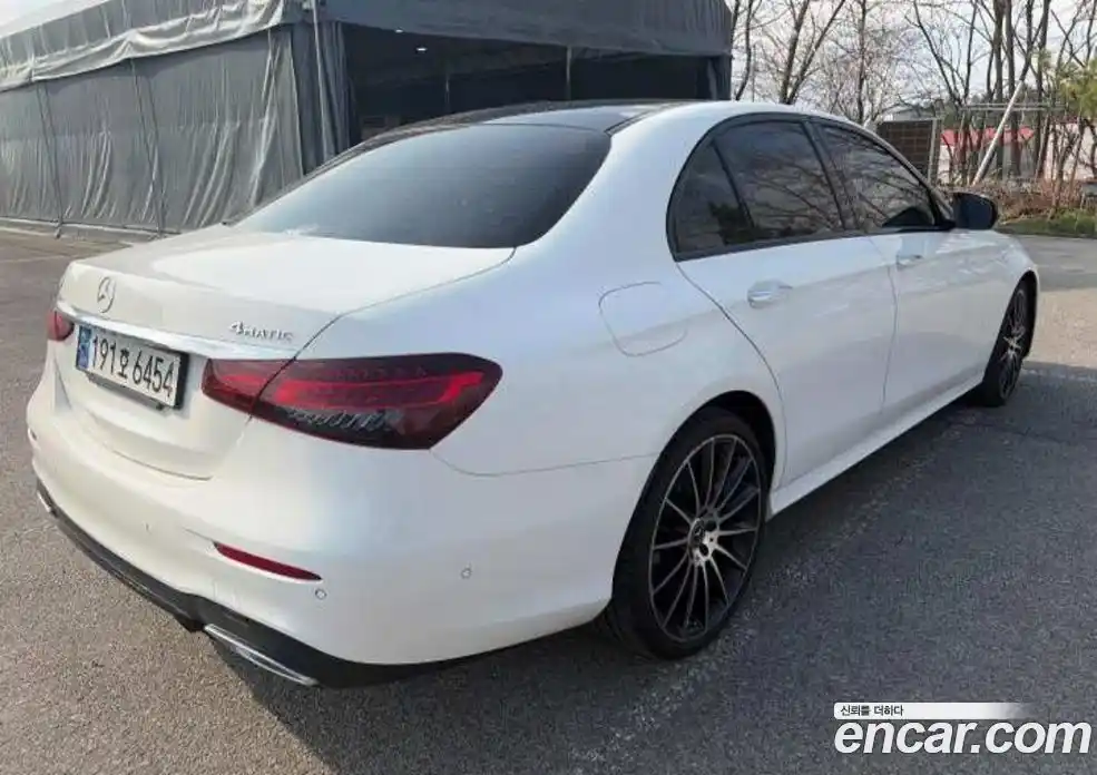 Mercedes-Benz E-Class 2023 2.0 гидро в Москве № 1762631, фото 6