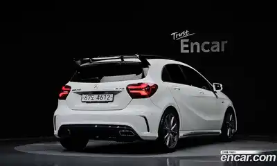 Mercedes-Benz A-Class 2017 2.0 гидро в Москве № 1762846, миниатюра 2
