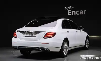 Mercedes-Benz E-Class 2016 2.0 гидро в Москве № 1762851, миниатюра 2