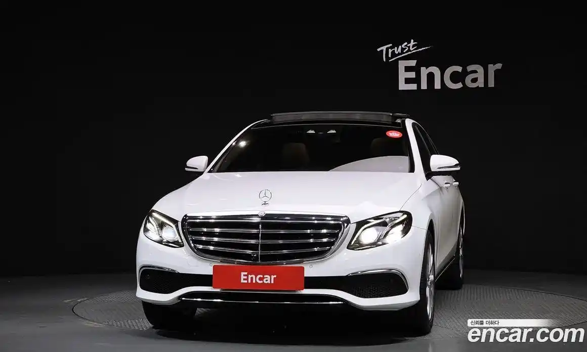 Mercedes-Benz E-Class 2016 2.0 гидро в Москве № 1762851, фото 3