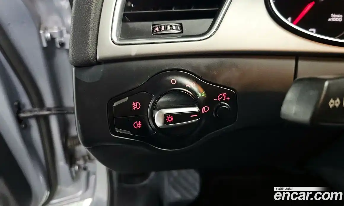 Audi A4 2015 2.0 гидро в Москве № 1763218, фото 18