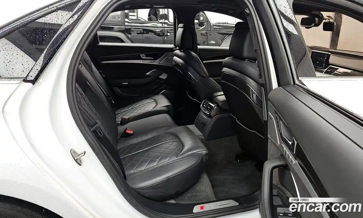 Audi S8 2015 4.0 гидро в Москве № 1763329, фото 12