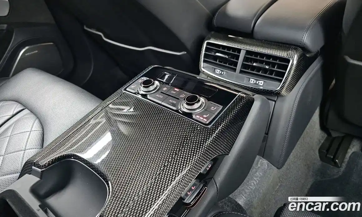 Audi S8 2015 4.0 гидро в Москве № 1763329, фото 19