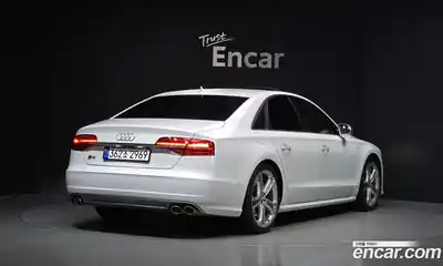 Audi S8 2015 4.0 гидро в Москве № 1763329, миниатюра 2