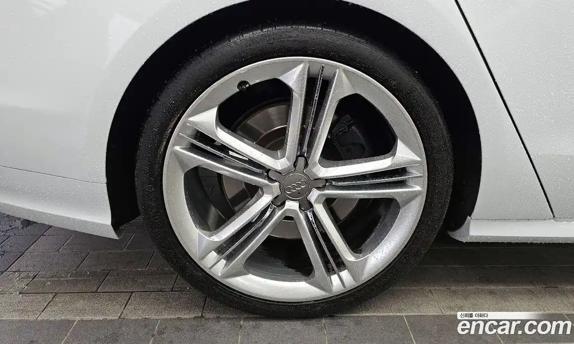 Audi S8 2015 4.0 гидро в Москве № 1763329, фото 5