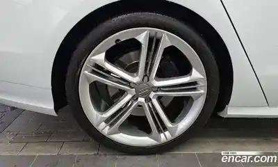 Audi S8 2015 4.0 гидро в Москве № 1763329, миниатюра 5