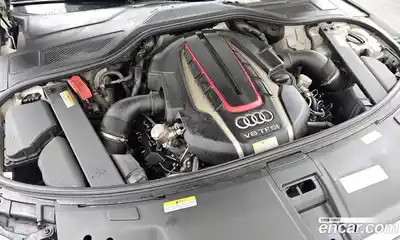 Audi S8 2015 4.0 гидро в Москве № 1763329, миниатюра 6