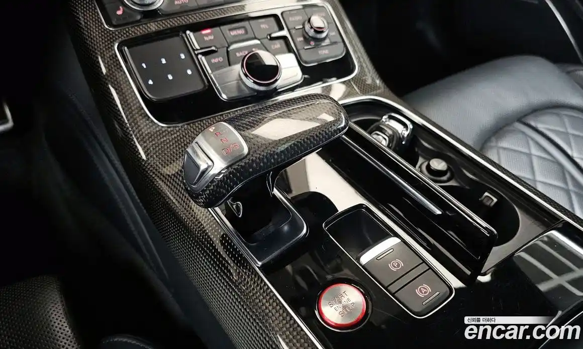 Audi S8 2015 4.0 гидро в Москве № 1763329, фото 9