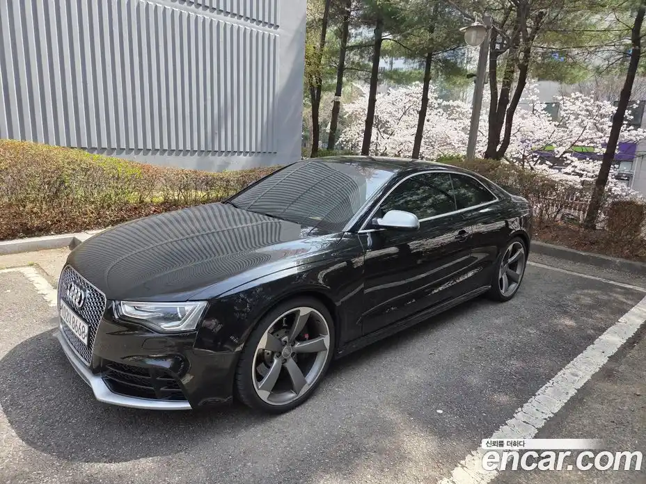 Audi RS5 2013 4.2 гидро в Москве № 1763425, фото 3