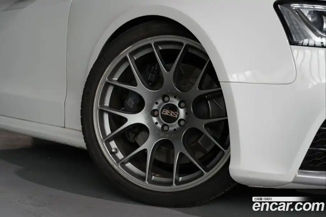 Audi RS5 2014 4.2 гидро в Москве № 1763443, фото 3