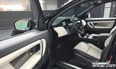 Land Rover Discovery Sport 2025 2.0 гидро в Москве № 1763961, миниатюра 10