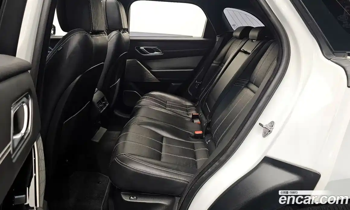 Land Rover Range-Rover Velar 2018 3.0 гидро в Москве № 1764096, фото 12