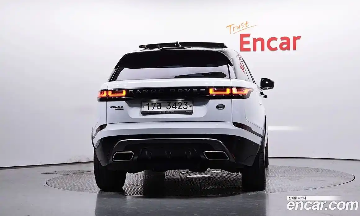 Land Rover Range-Rover Velar 2018 3.0 гидро в Москве № 1764096, фото 4