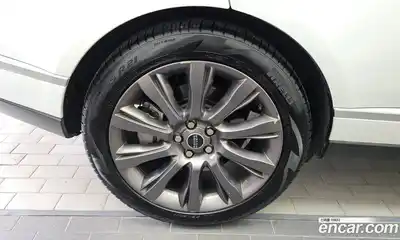 Land Rover Range-Rover 2017 4.4 гидро в Москве № 1764110, миниатюра 5
