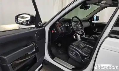 Land Rover Range-Rover 2017 4.4 гидро в Москве № 1764110, миниатюра 10