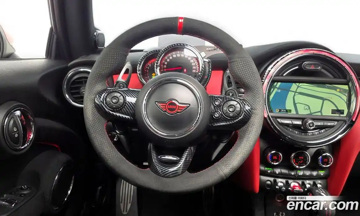 Mini Cooper 2015 2.0 гидро в Москве № 1764496, фото 12