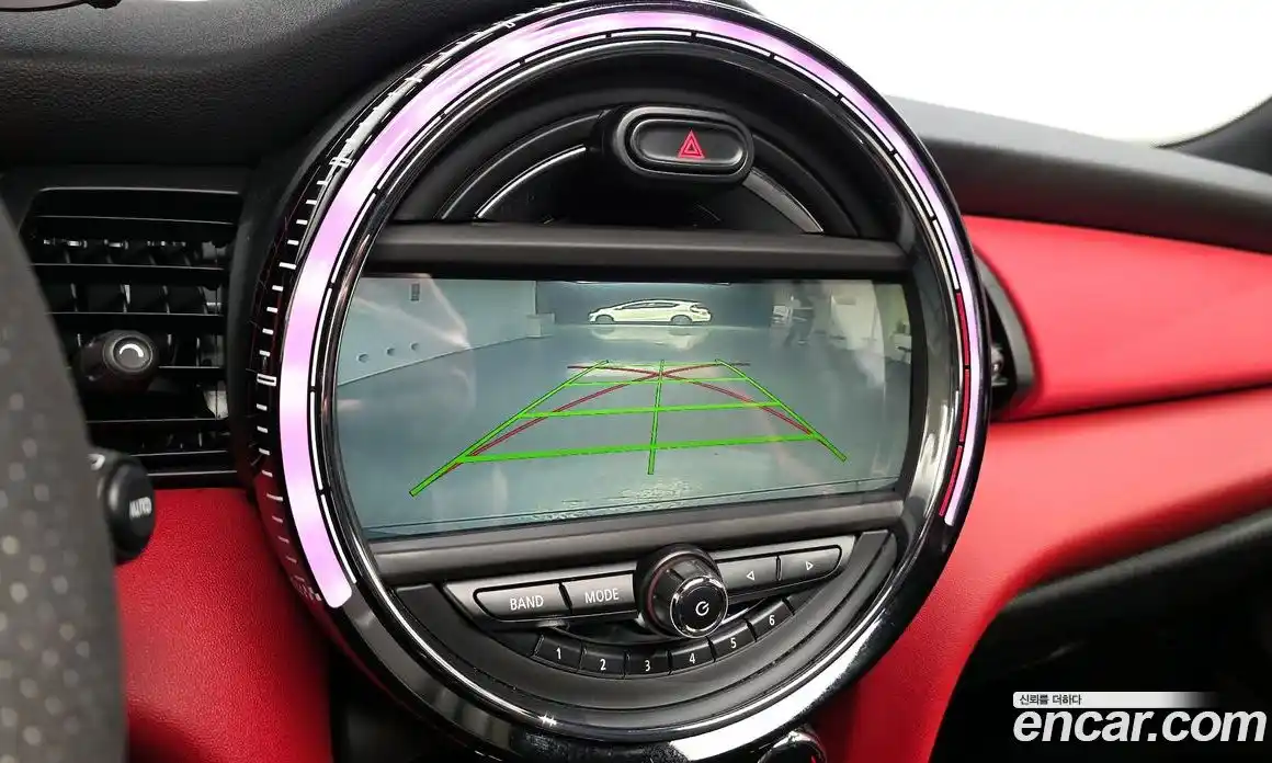 Mini Cooper 2015 2.0 гидро в Москве № 1764496, фото 14