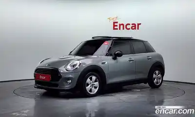 Mini Cooper, 2015
