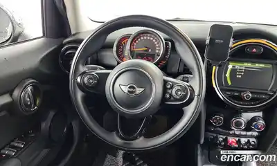 Mini Cooper 2015 1.5 гидро в Москве № 1764503, миниатюра 12