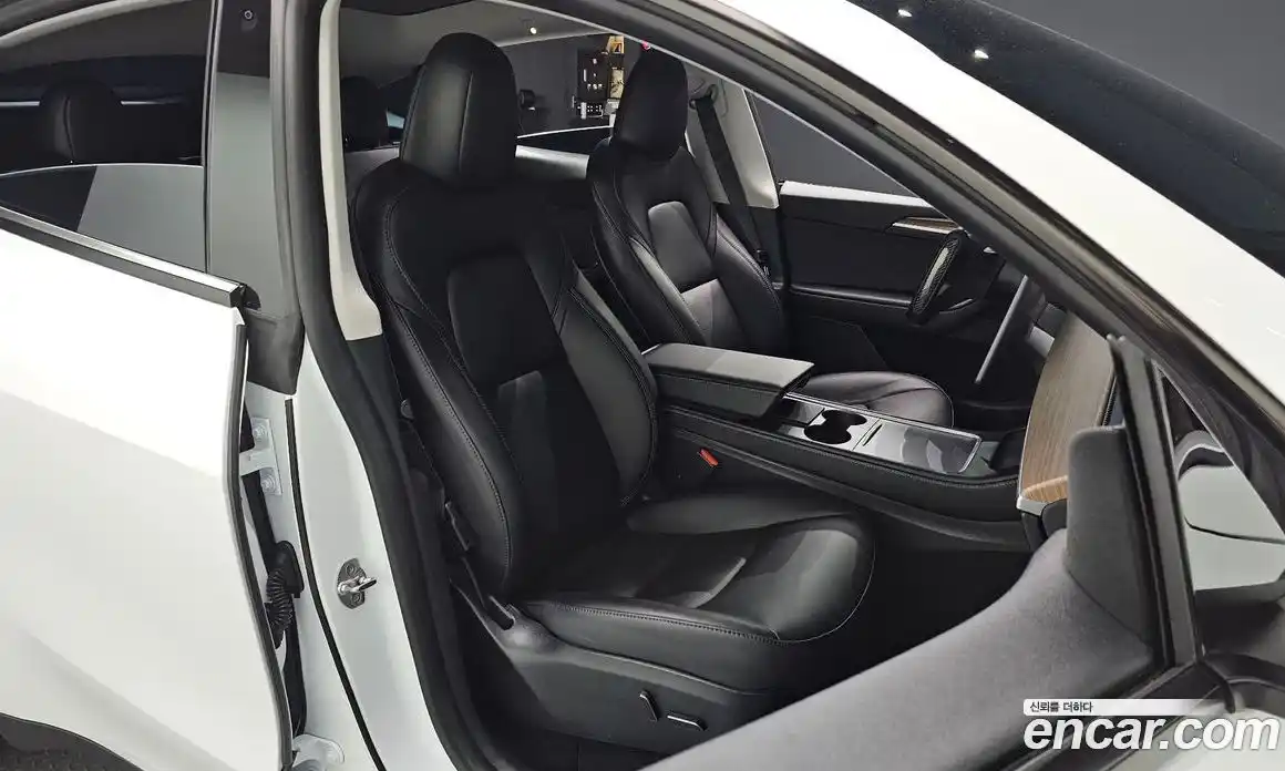 Tesla Model Y 2023 0.2 гидро в Москве № 1764759, фото 11