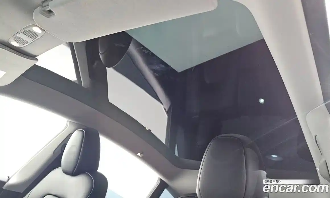 Tesla Model Y 2023 0.2 гидро в Москве № 1764759, фото 18