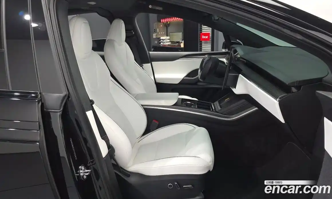 Tesla Model X 2023 0.3 гидро, фото 11