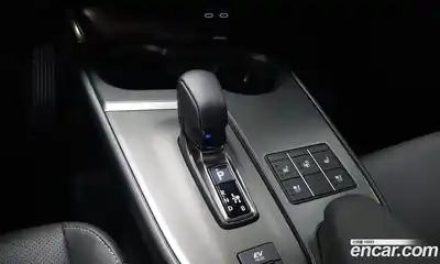Lexus UX 2025 2.0 вариатор в Москве № 1764980, миниатюра 9