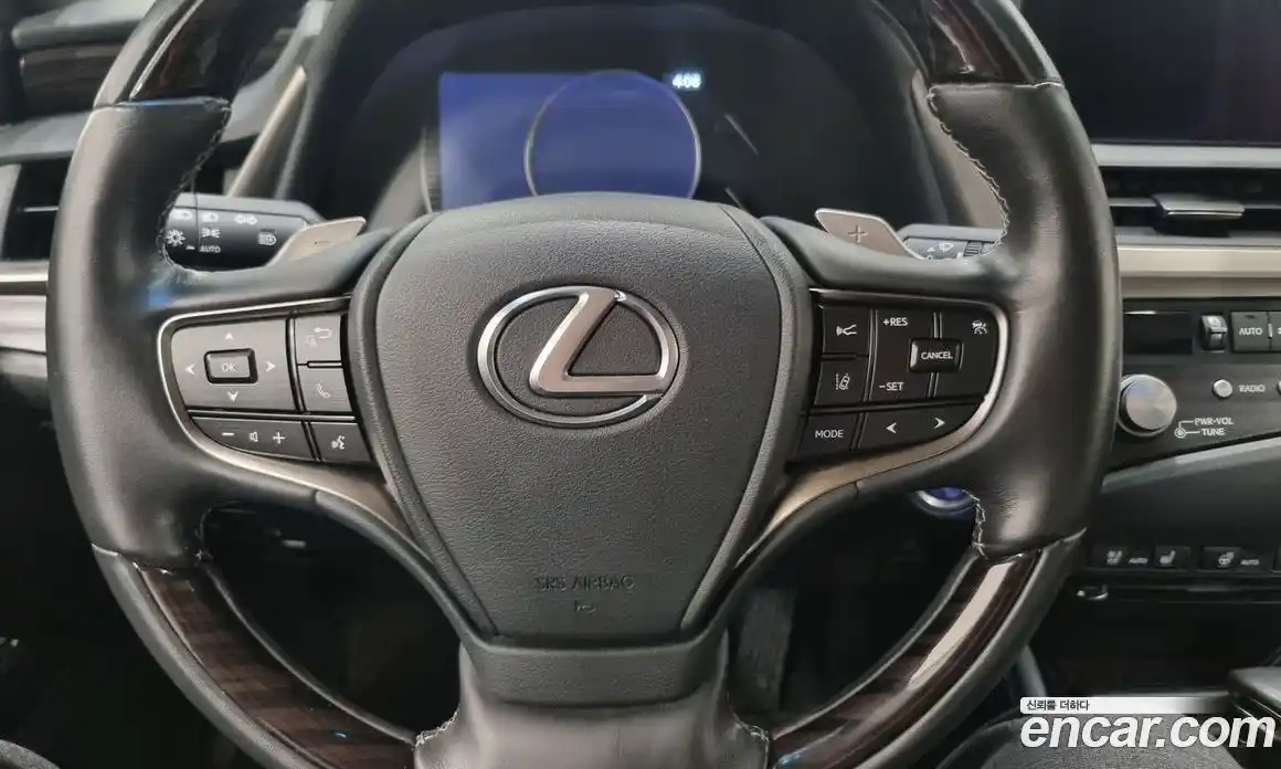 Lexus ES 2021 2.5 вариатор в Москве № 1765000, фото 16
