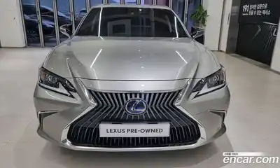 Lexus ES 2021 2.5 вариатор в Москве № 1765000, миниатюра 3