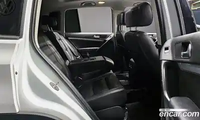 Volkswagen Tiguan 2015 2.0 гидро в Москве № 1765272, миниатюра 11